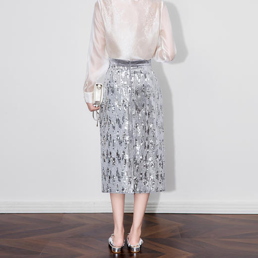 「高货wl」全新升级【铂金会员220/天猫299/差价79】(04253)洛诗琳气质银色亮片半身裙2025秋季新款高腰长款包臀裙 商品图1
