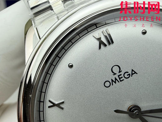 VS欧米茄 第三代碟飞系列 第三代蝶飞 白盘黑针 男士腕表
机芯：搭载VS定制Cal.8800一体 商品图3