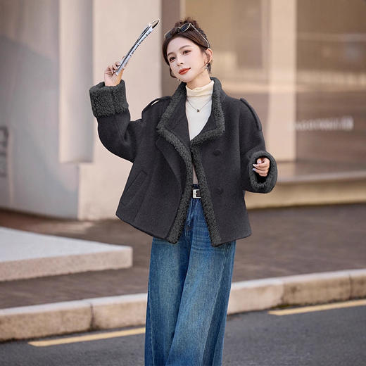 粉色彷羊羔毛拼接双面羊毛大衣，韩系宽松呢子外套HR-QIXFS25-5143 商品图2