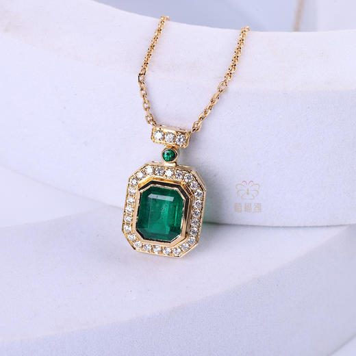 【矜贵一生】祖母绿镶钻项链  CB12505051 商品图3