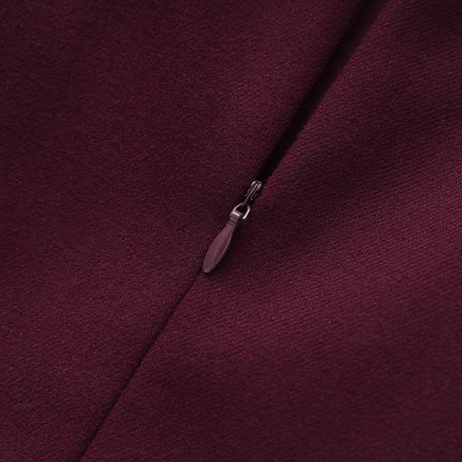 「高货wl」全新升级【铂金会员330/天猫439/差价109】(02524)洛诗琳女人味无袖连衣裙2025秋冬重工植绒蕾丝拼接背心裙 商品图3