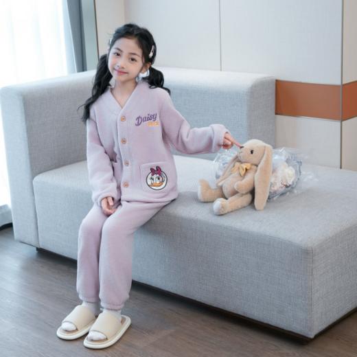 🌈品牌直发🌿迪士尼A类，【迪士尼disney泡芙绵儿童居家服套装】，绝对包好评💰59.9包邮，全部原包装，带防伪带授权‼️  商品图4
