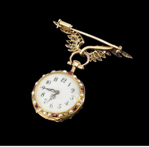 独角鹿西洋古董 1910年代法国出品羽翼造型18K黄金镶嵌钻石红宝石及天然海水珍珠胸针怀表 商品图2