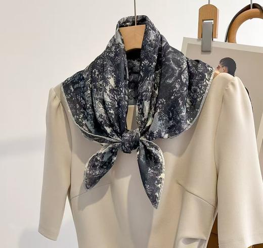 FS竹纤维女士时尚印花竹棉大方巾036 商品图4