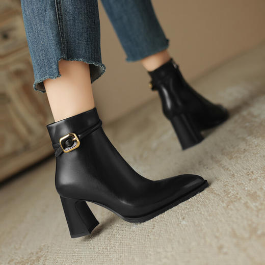 【预售5天】时装靴女秋冬新款百搭气质秋冬粗跟牛皮瘦瘦靴HP&A2568 商品图4