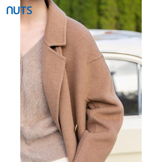 NUTS商场同款冬季复古气质时尚宽松双排扣双面毛呢外套女4431505A1 商品图3