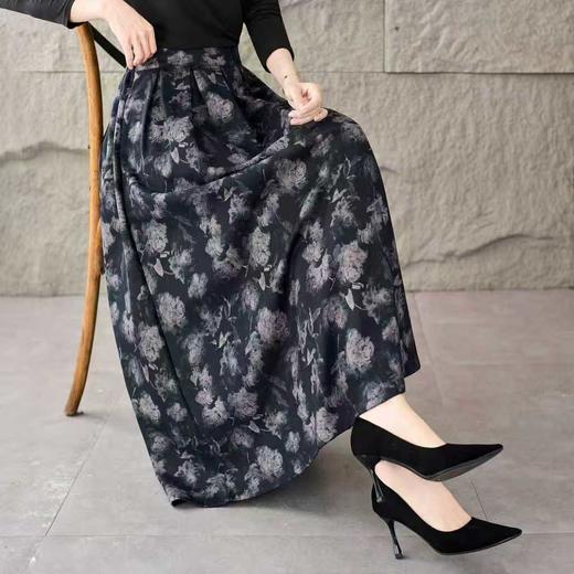 2025秋冬季新款高腰复古文艺半身裙显瘦中长款长裙印花碎花半身裙 商品图0