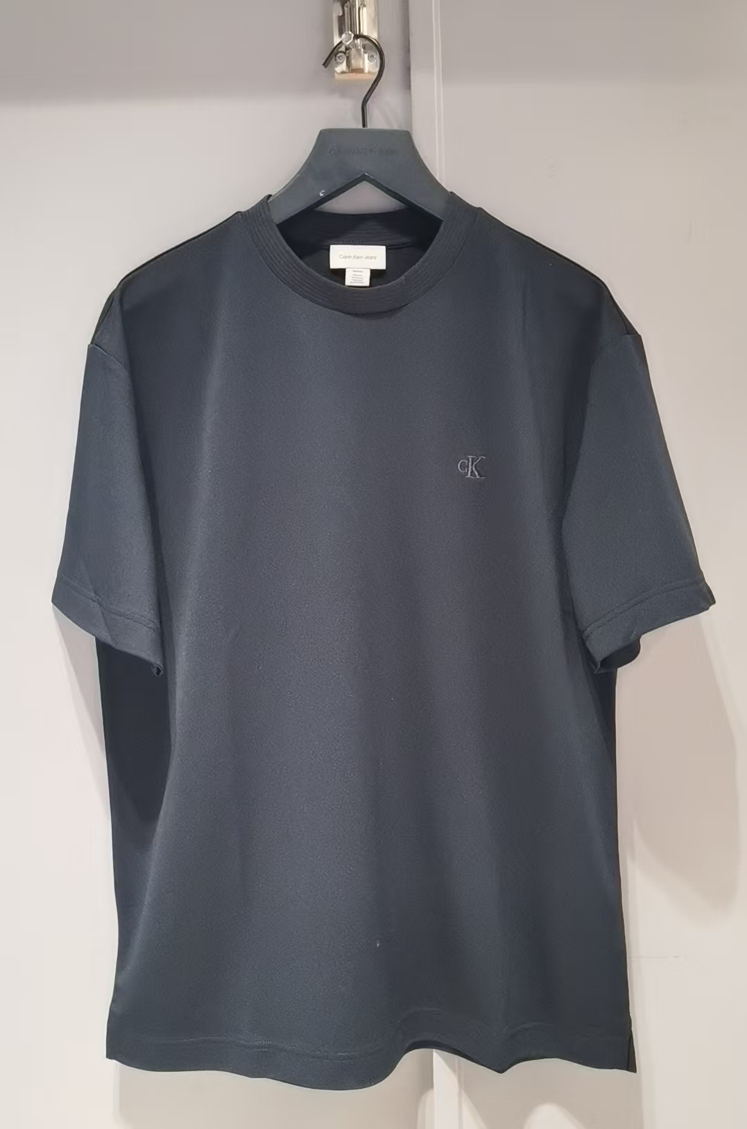 CKJ    男  t恤  4RAB207BAI
