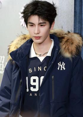 𝐌𝐋𝐁工装三防羽绒服 张凌赫海报上身款
