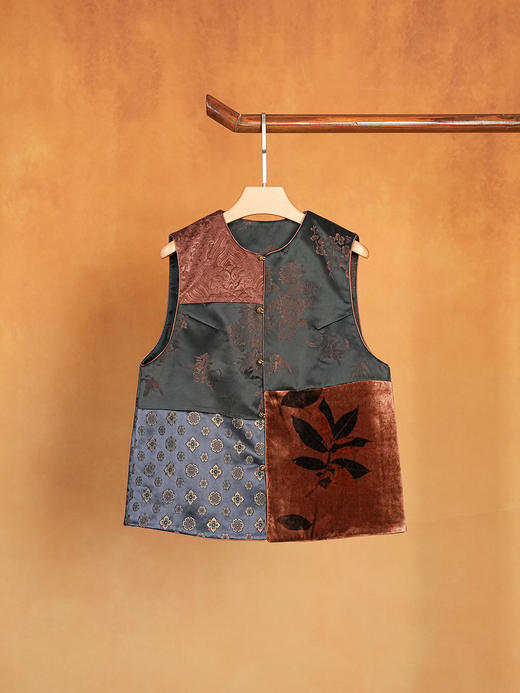 X252944夹棉马甲。 商品图2