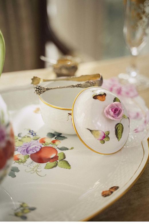 独角鹿西洋古董 20世纪匈牙利赫伦瓷窑出品水果花束系列主题手绘描金装饰四人下午茶瓷器套件 商品图6