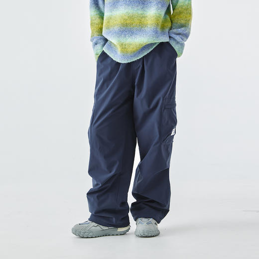 蓝汽水绒里机能裤807B258050JX 商品图3