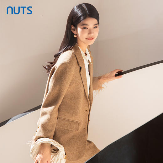 NUTS商场同款冬季复古气质通勤休闲简约毛呢西装外套女4450401A1 商品图1