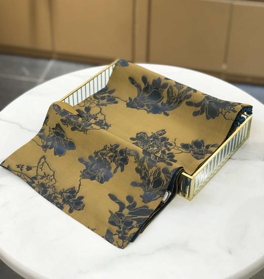 优品堂『华姿』重磅桑蚕丝《最新精湛挖花工艺》双面双层披肩围巾长巾 商品图6