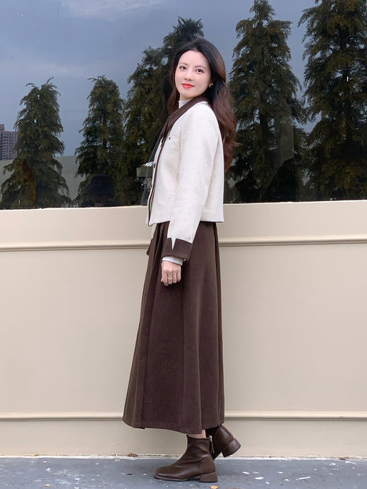 【百图lulu定制】【书香门第毛呢套装】香风撞色 花纱 夹棉 毛呢 外套 弹力腰围 毛呢百褶半裙 套装 商品图2