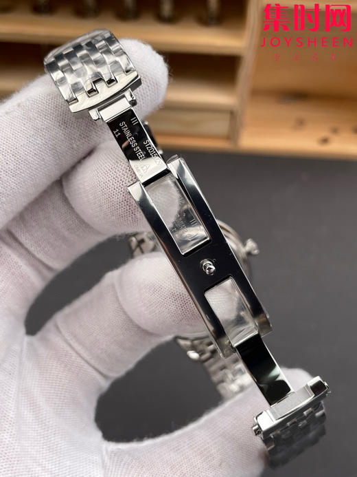 VS欧米茄 第三代碟飞系列 第三代蝶飞 白盘黑针 女士腕表 表径34mm
机芯：搭载VS定制Cal.8800一体 商品图6