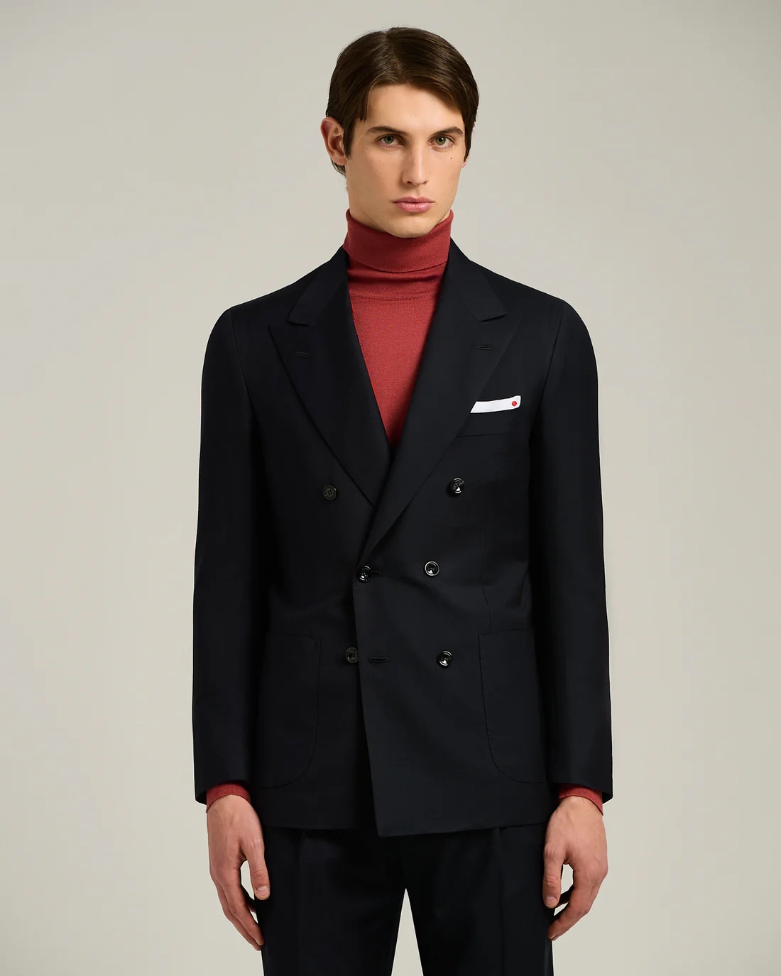 「爱好者直选38款」Kiton Carlo Barbera Super 140’s 澳洲美丽诺羊毛全麻衬套装