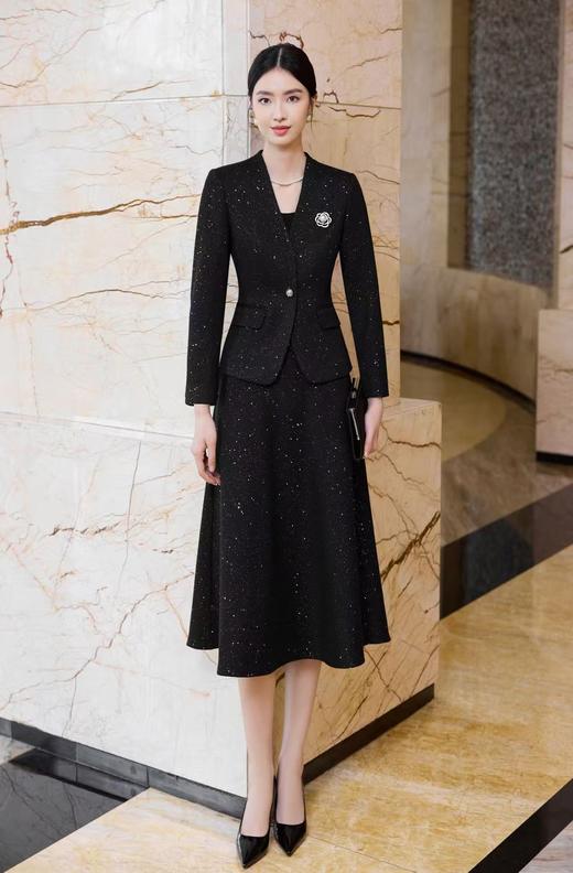 SZ6A01_漆黑色_上衣外套_秋冬_V领一粒扣收腰修身亮丝提花西装_高级女装_BERNIEELEN 伯妮斯茵 商品图2