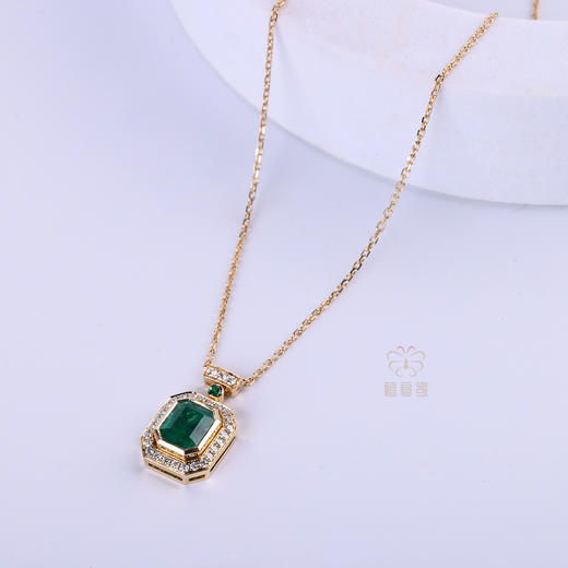 【矜贵一生】祖母绿镶钻项链  CB12505051 商品图4