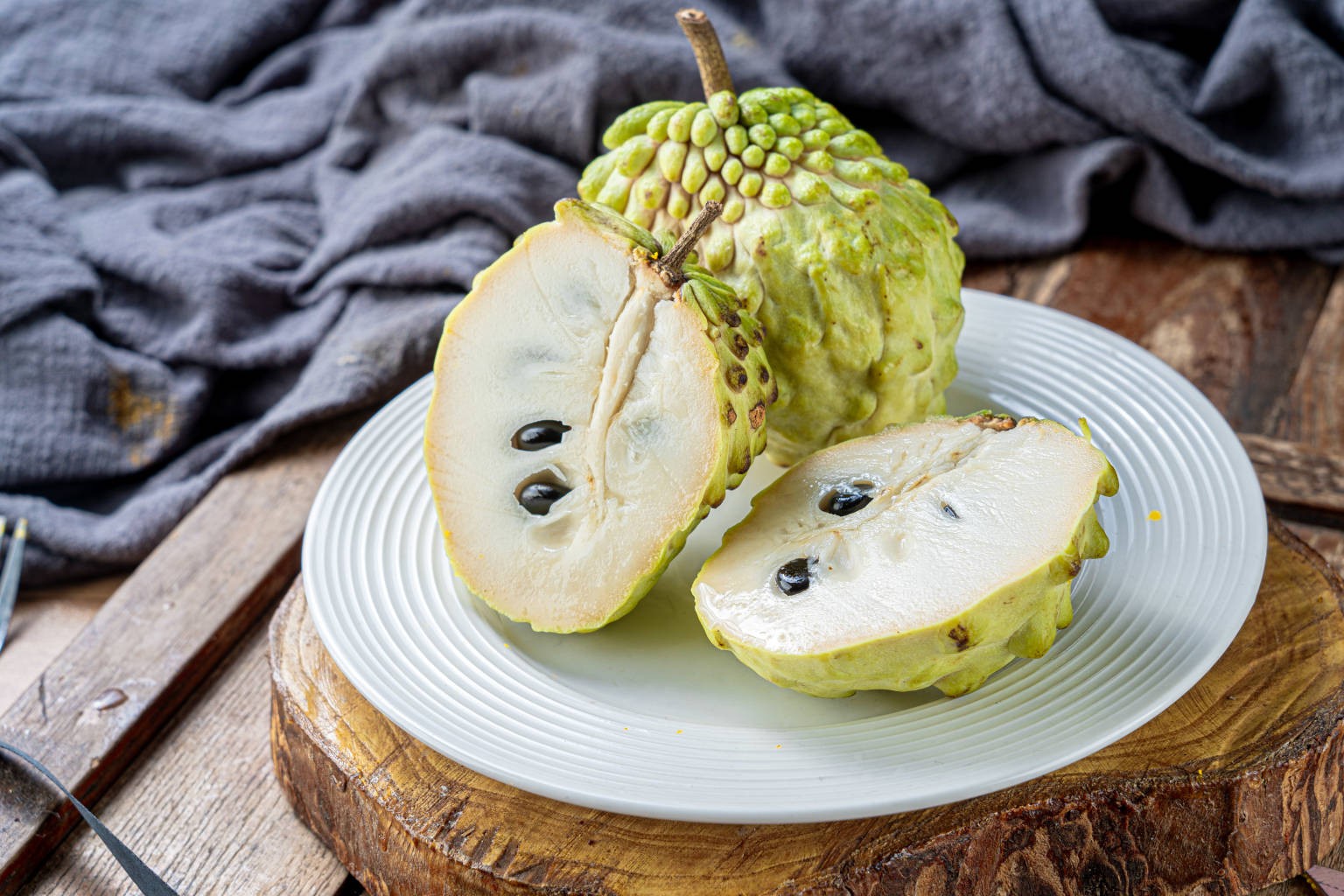 福建释迦果  3斤装5-6个单果（250-350g）