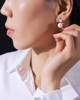 伽罗 JALO 18K黄金6mm和10mm 双珠高等级淡水珍珠耳环