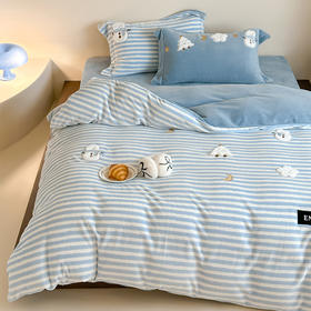 多喜爱 暖暖绒保暖四件套小狗的午后派对/雪人与梦精灵hl【6.8度升温】yc0108033