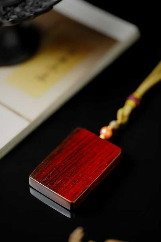 小叶紫檀【无事牌】把件 商品图5