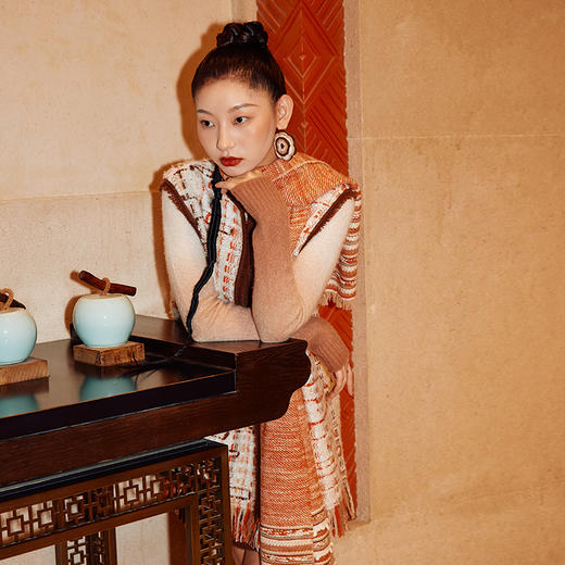 西藏手工捻纱围巾  SJF97P800A 商品图1