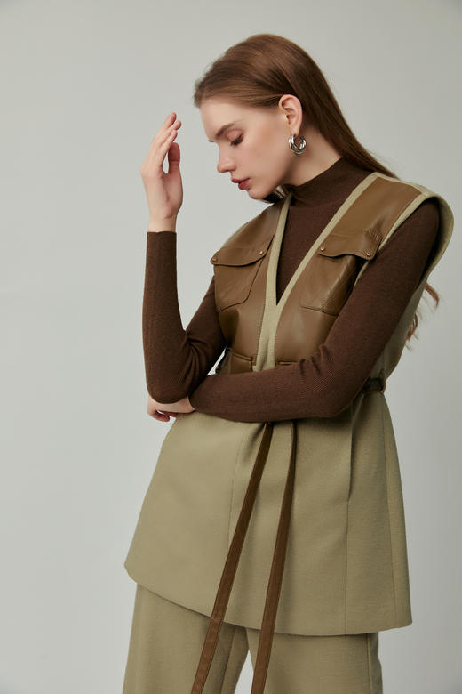 SAFICOO 优雅干练 宽松收腰设计式马甲外套 商品图3