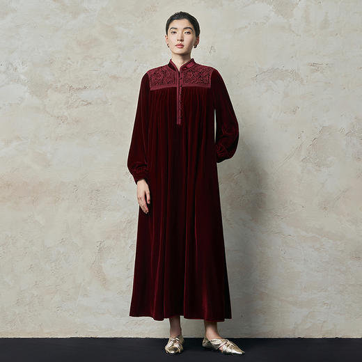 【林栖设计小店】（现货）【手工钩花】酒红连衣裙手工串珠2025秋冬新款宽松长裙女1954024B 商品图1