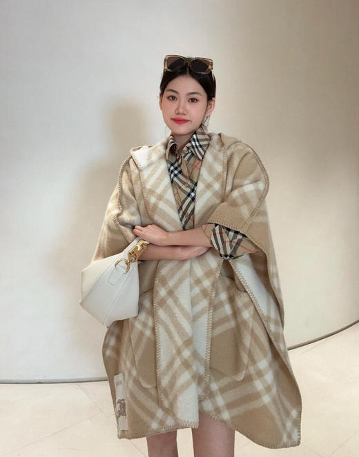 巴宝莉 双面羊绒连帽斗篷 格纹款（ZT*DSX） 商品图6