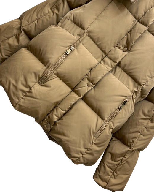 女款长方压纹连帽羽绒服018 商品图2