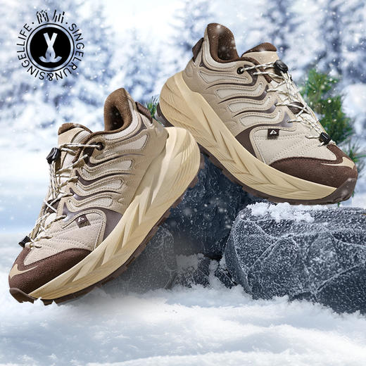 热卖中！！【奥特莱斯线下专柜有售】简届云曦秋冬款越野跑鞋（男女同款）（驼绒漫沙36-40码预售！下单预计12月8日左右发货！） 商品图0