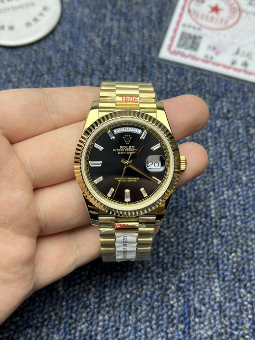 【贵重物品】高端定制 客订包真金款 QF配重版 重量180克+ 劳力士星期日历型系列 日志40mm 黑冰糖DD 商品图1