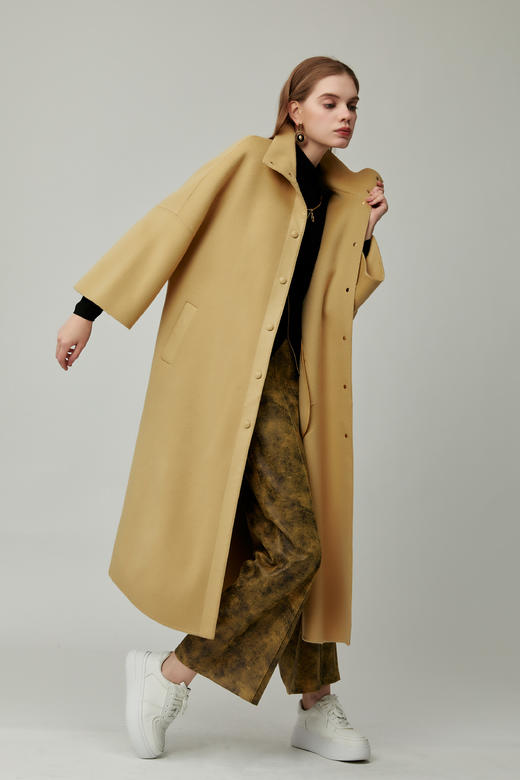 SAFICOO 时尚休闲 复古简约款大衣 商品图2