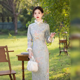 冬款银珠缎复合超柔加绒加厚毛领旗袍，浅蓝色修身显瘦旗袍SJT719