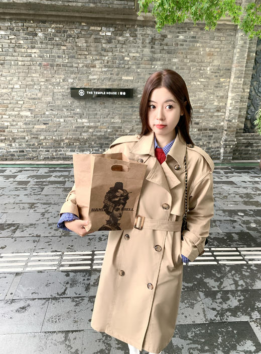 <曾小咸推荐> 现货秒杀！微信超特价！双排扣卡其色中长款风衣外套 日常329.99 立减150 秒杀179.99！藏蓝假两件格子针织衫秒杀79.99！ 商品图12