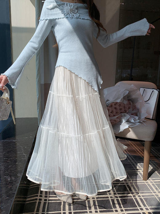 张心子【蓝色冰川湖 】温柔风弹力方领针织衫立体花上衣 U2511034 商品图8