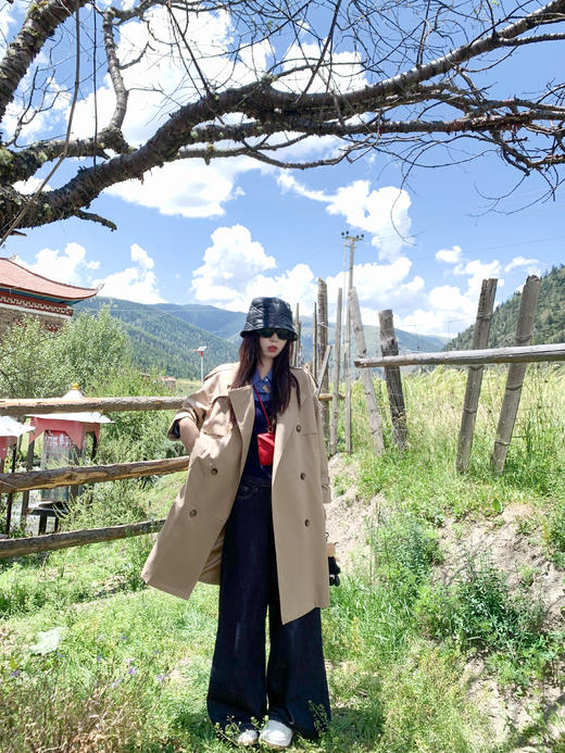 <曾小咸推荐> 现货秒杀！微信超特价！双排扣卡其色中长款风衣外套 日常329.99 立减150 秒杀179.99！藏蓝假两件格子针织衫秒杀79.99！ 商品图6