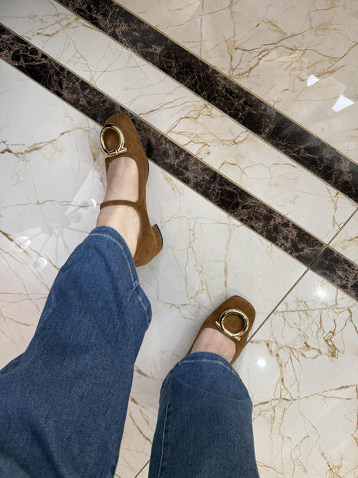 1025-10 极限特惠 高圆圆 鸡毛原楦 大号Gancini 玛丽珍 内外底全皮 跟脚好穿的不得了 商品图3