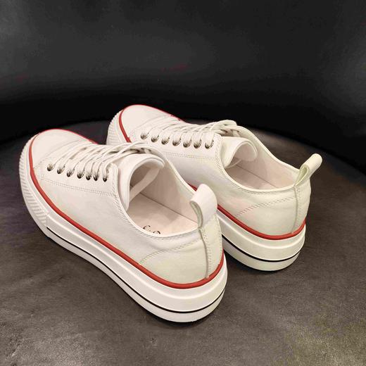 LFGJ凌介女鞋  16511 时尚简约超轻底小板鞋 商品图5