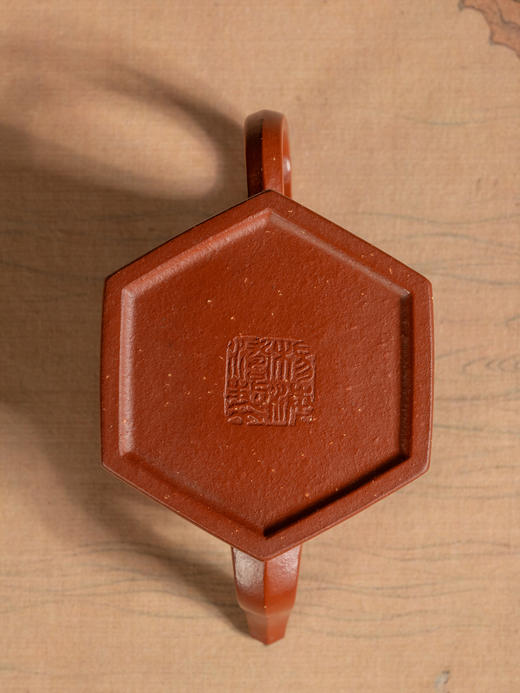 《六方金钟壶》 杨海涛 助理工艺美术师 商品图3