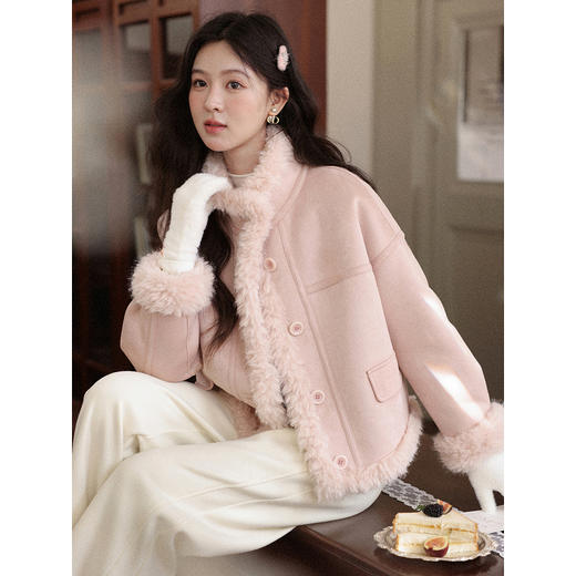 鹿向南「暖风故事」粉色羊羔毛短外套女2025秋冬新款加厚保暖夹克 商品图0