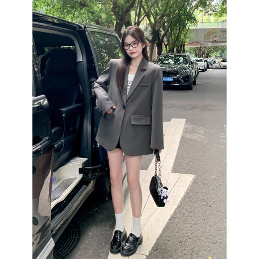 <曾小咸推荐>现货秒杀！成本巨贵，拍下包赚！灰色西装外套 日常299.99 立减150 秒杀149.99！ 商品图4