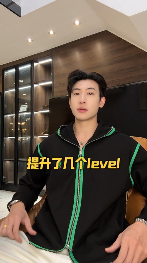 WT260SDSA秋冬新款痞帅男装撞色织带刺绣标拉链连帽下摆松紧设计百搭潮 商品图0