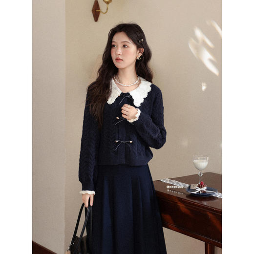 鹿向南「蓝调絮风」藏蓝色毛衣半身裙两件套秋冬新款女士时尚套装 商品图2
