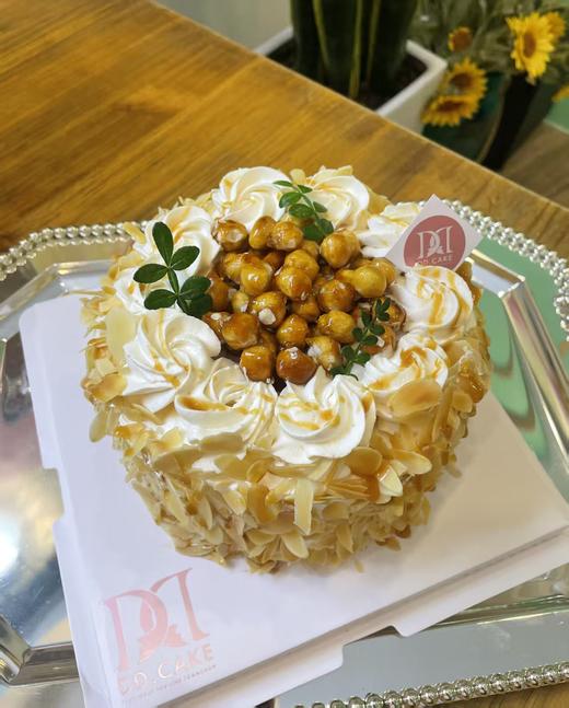 焦糖杏仁咸奶油蛋糕▸接单制作 ▸ 下单30分钟后不可退换哦 商品图2