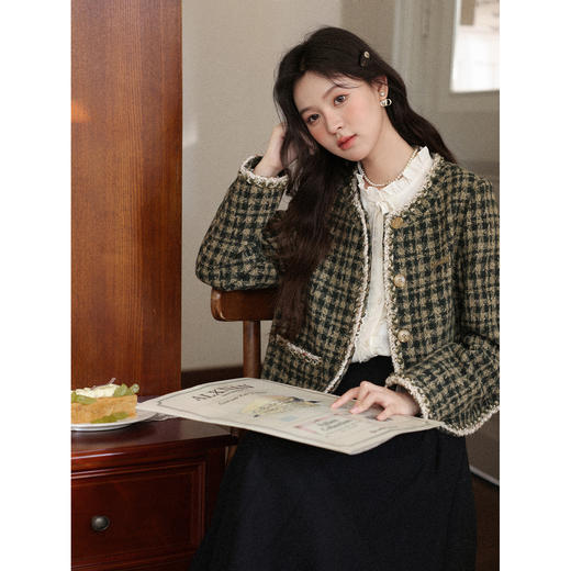 鹿向南「复古格调」复古气质小香风绿色格纹短外套女秋季显瘦上衣L59015 商品图4