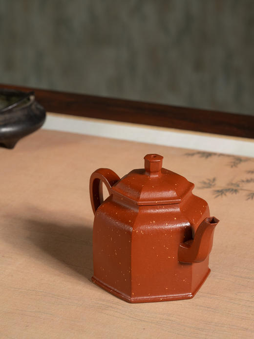 《六方金钟壶》 杨海涛 助理工艺美术师 商品图0