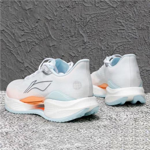 李宁女子2025春秋轻质跑步鞋回弹减震运动鞋ARBV002-63 商品图2